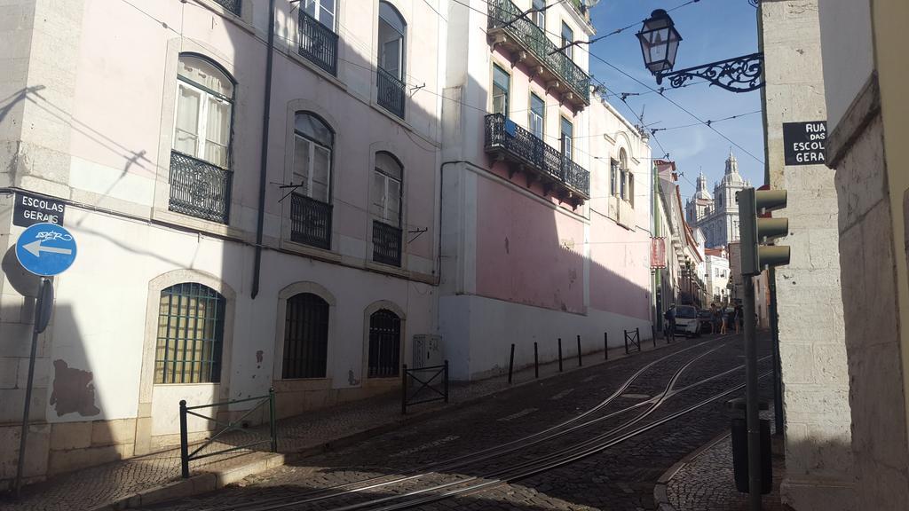 Casa Do Patio Apartment Lisbon Luaran gambar